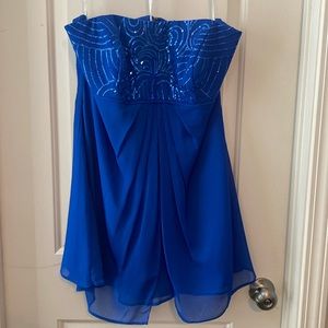Electric Blue Mini David Bridal Prom/Formal Wear dress. Size 16